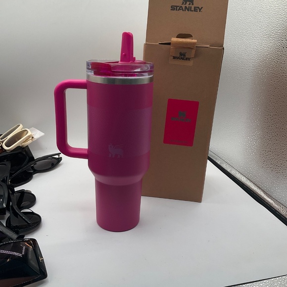 STANLEY QUENCHER PROTOUR FLIP STRAW TUMBLER 1.18L 40oz - Picture 2 of 5